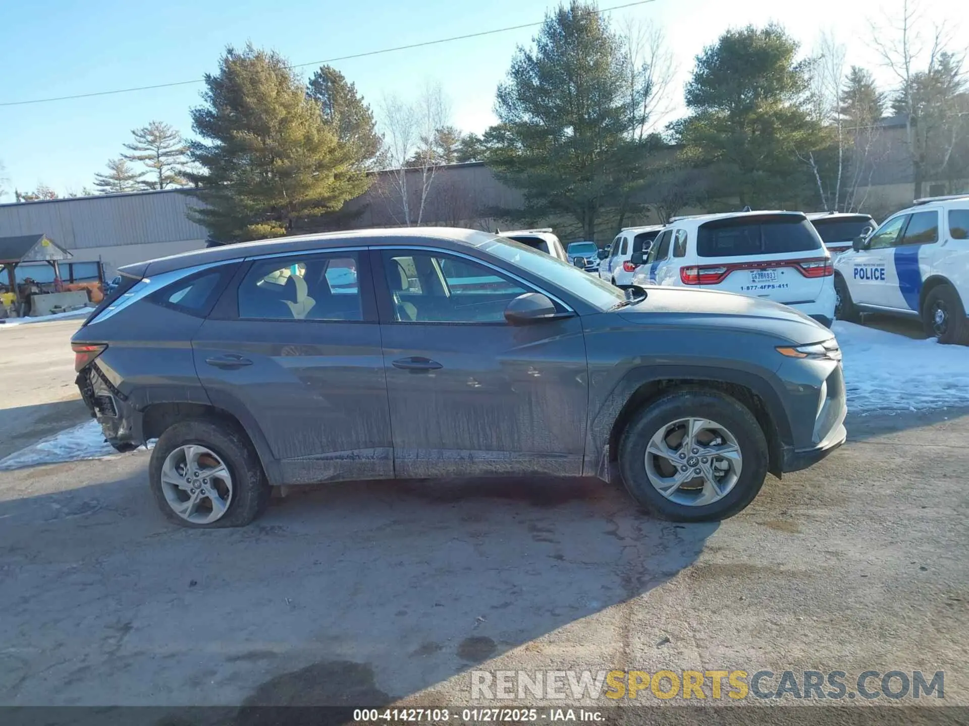 12 Photograph of a damaged car 5NMJACDE4RH415408 HYUNDAI TUCSON 2024