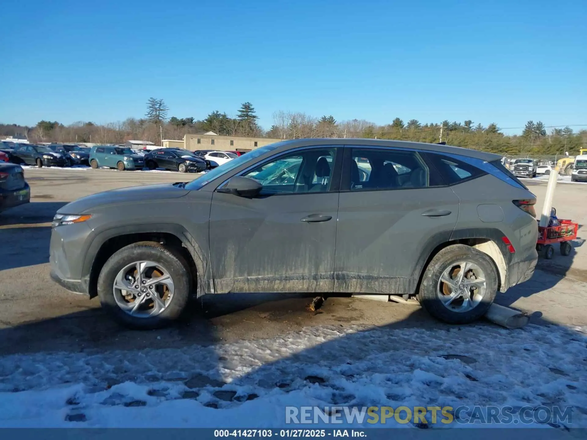 13 Photograph of a damaged car 5NMJACDE4RH415408 HYUNDAI TUCSON 2024