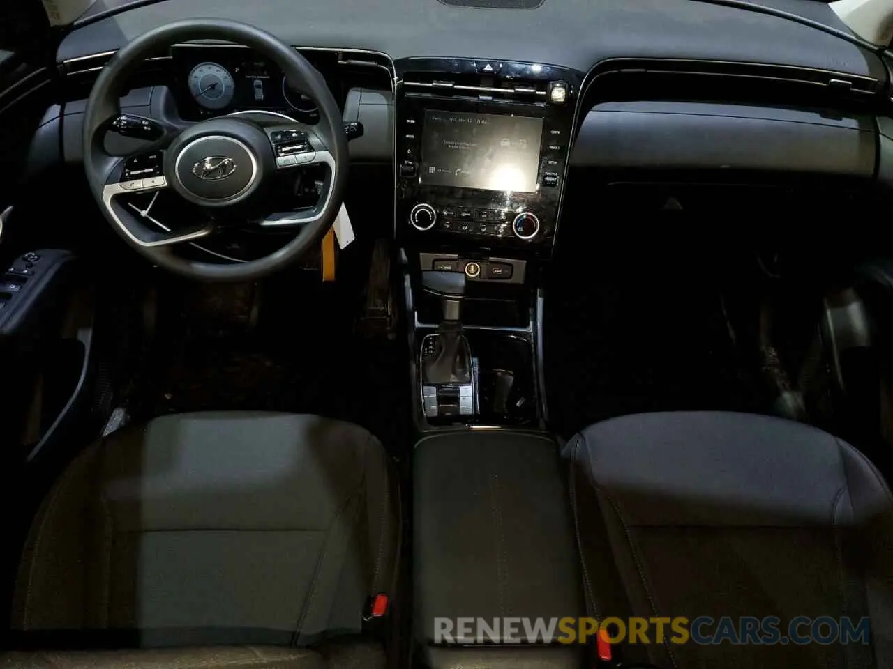 8 Photograph of a damaged car 5NMJACDE5RH436669 HYUNDAI TUCSON 2024