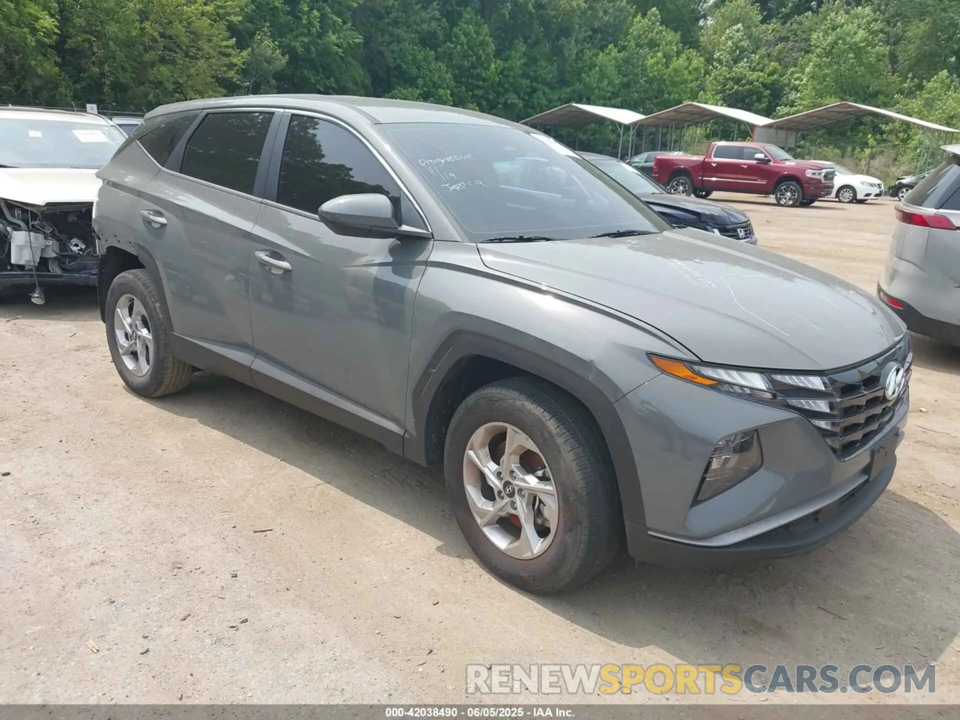 1 Photograph of a damaged car 5NMJACDE9RH392272 HYUNDAI TUCSON 2024