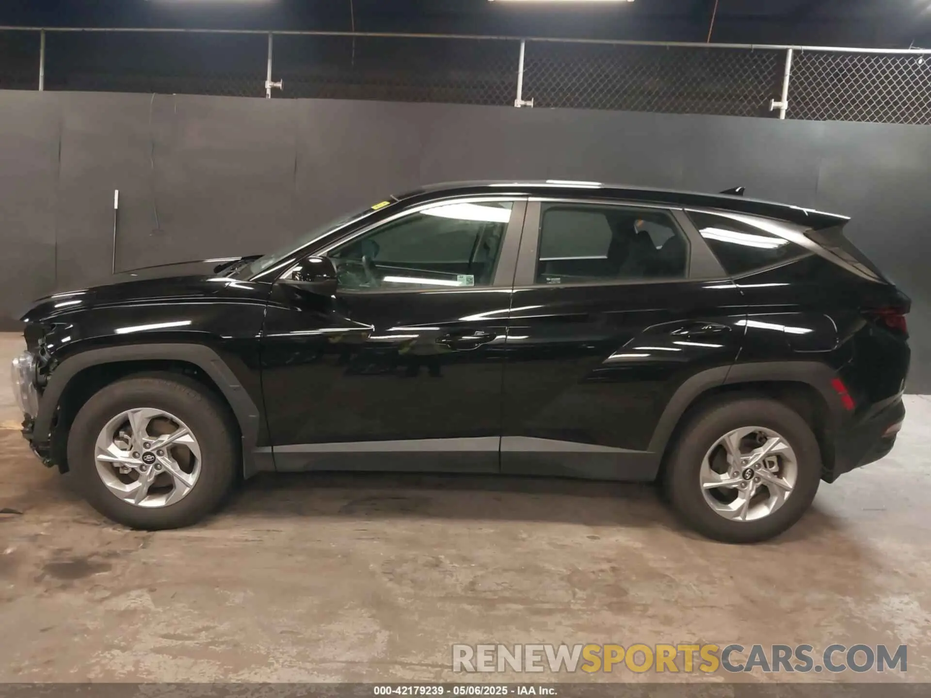 15 Photograph of a damaged car 5NMJACDE9RH400077 HYUNDAI TUCSON 2024
