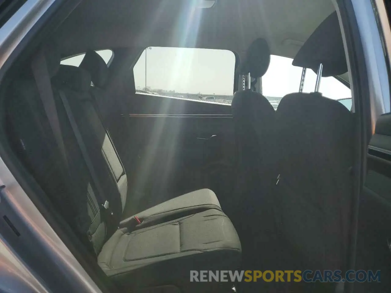 10 Photograph of a damaged car 5NMJB3DE0RH314749 HYUNDAI TUCSON 2024