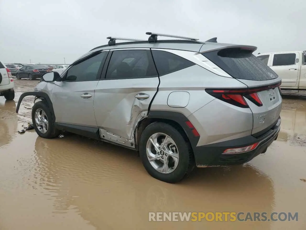 2 Photograph of a damaged car 5NMJB3DE0RH318462 HYUNDAI TUCSON 2024