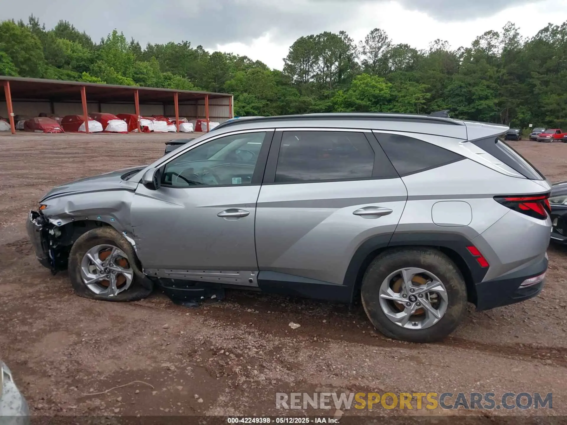 6 Photograph of a damaged car 5NMJB3DE0RH327145 HYUNDAI TUCSON 2024