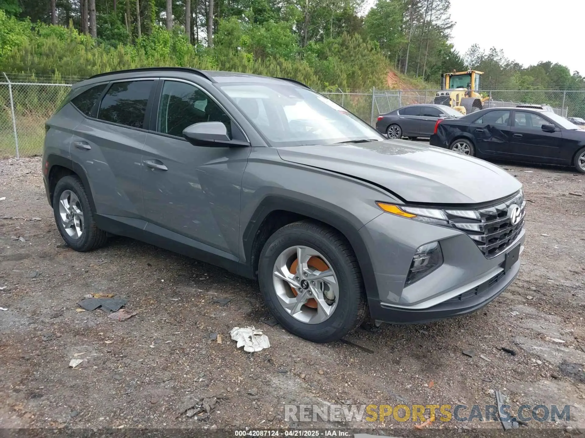 1 Photograph of a damaged car 5NMJB3DE0RH361098 HYUNDAI TUCSON 2024