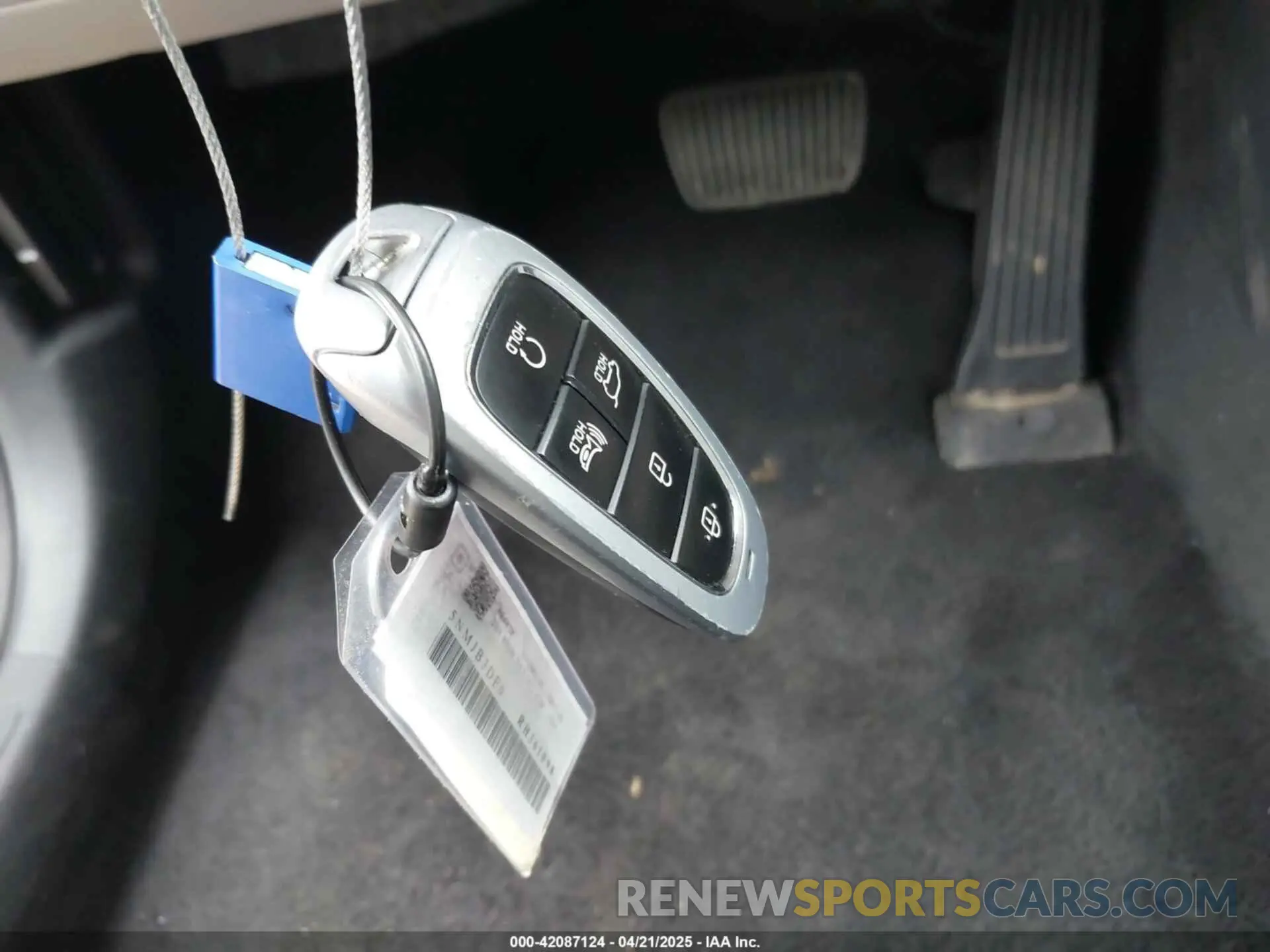 11 Photograph of a damaged car 5NMJB3DE0RH361098 HYUNDAI TUCSON 2024