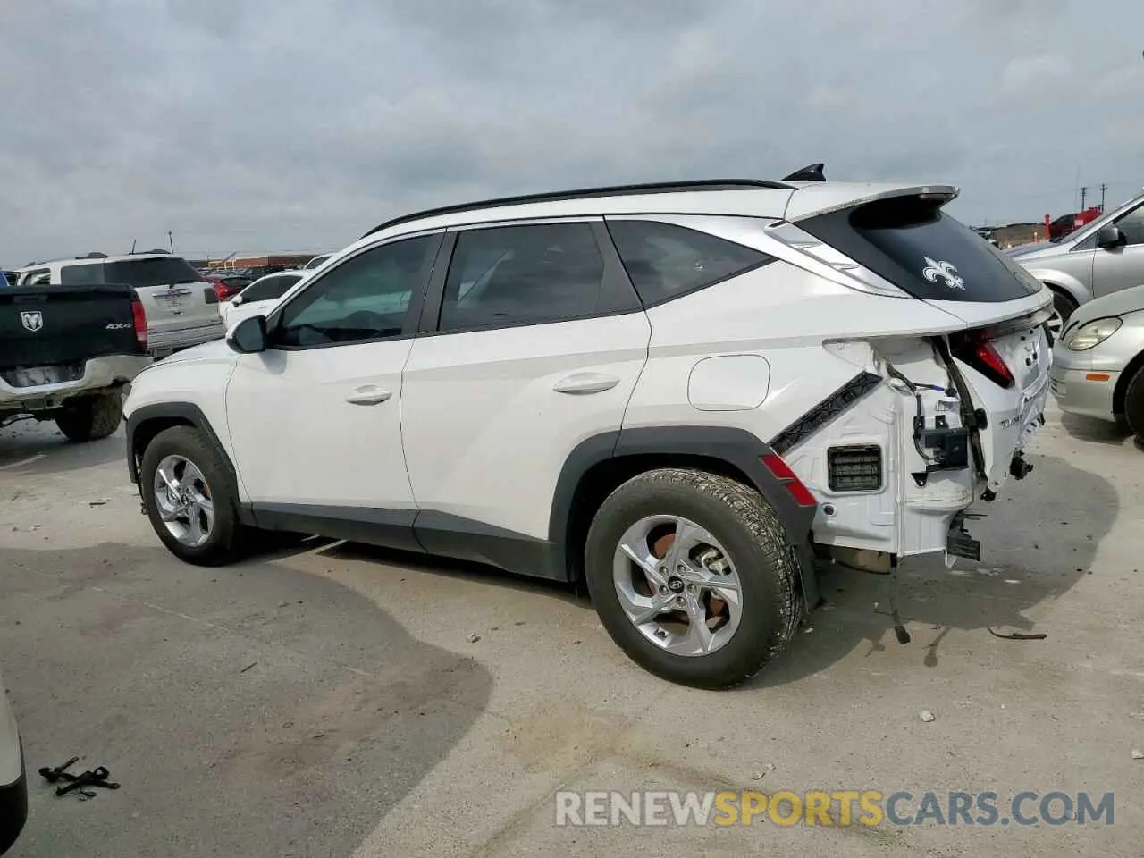 2 Photograph of a damaged car 5NMJB3DE1RH320219 HYUNDAI TUCSON 2024