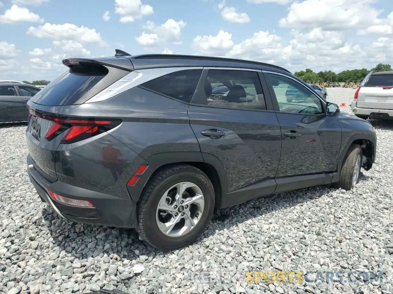 3 Photograph of a damaged car 5NMJB3DE1RH365063 HYUNDAI TUCSON 2024