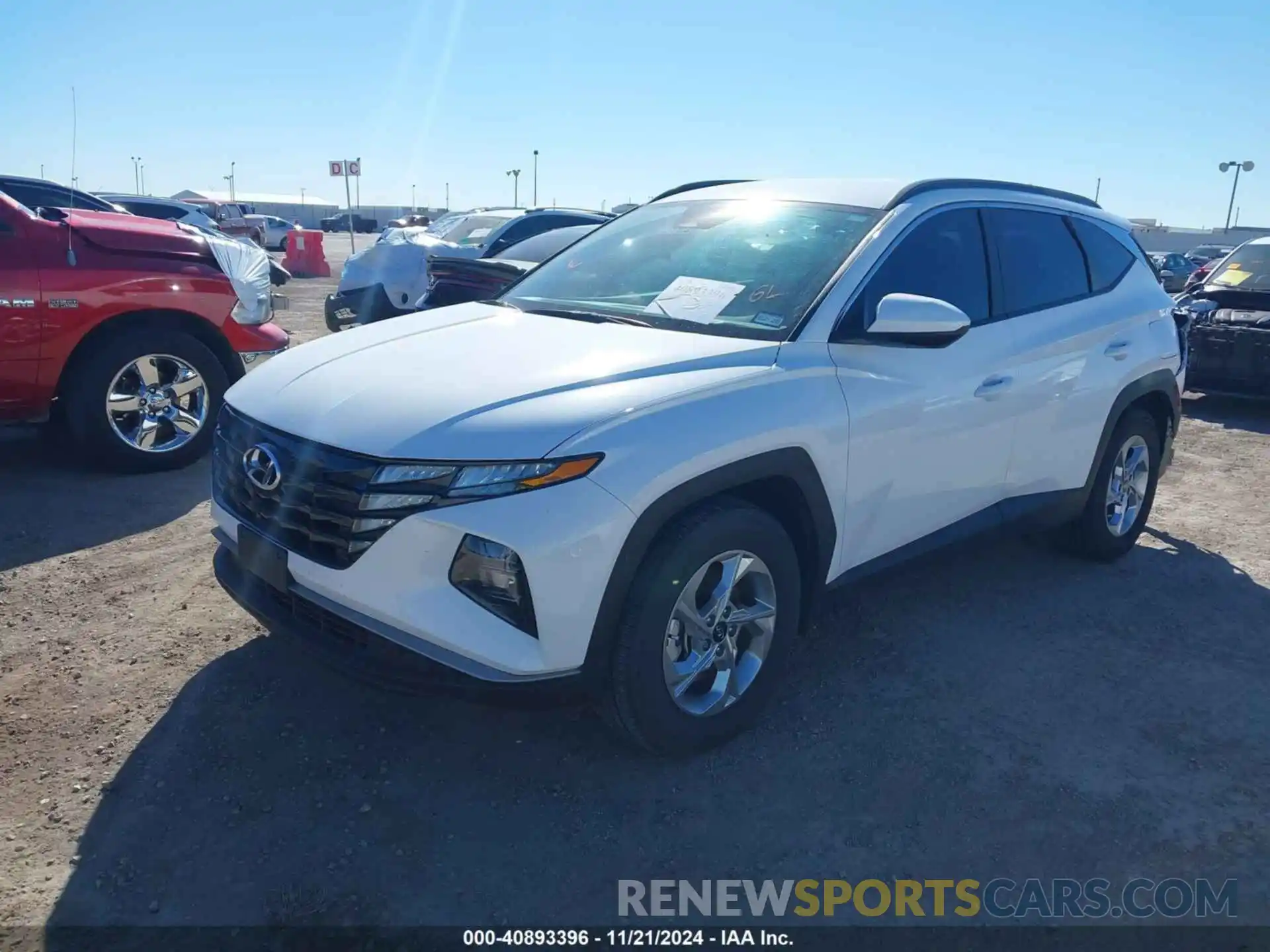 2 Photograph of a damaged car 5NMJB3DE1RH378685 HYUNDAI TUCSON 2024