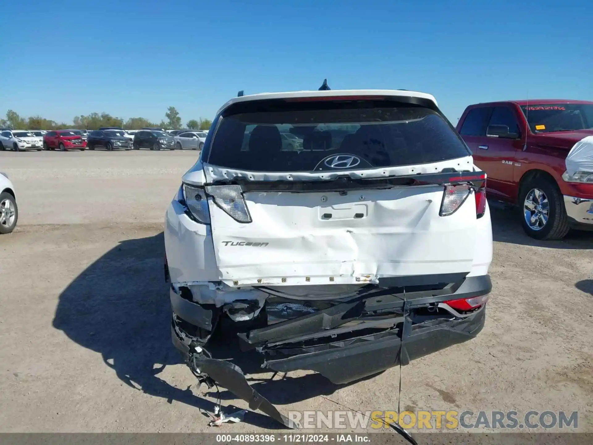 6 Photograph of a damaged car 5NMJB3DE1RH378685 HYUNDAI TUCSON 2024