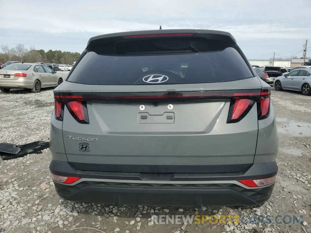 6 Photograph of a damaged car 5NMJB3DE1RH383482 HYUNDAI TUCSON 2024