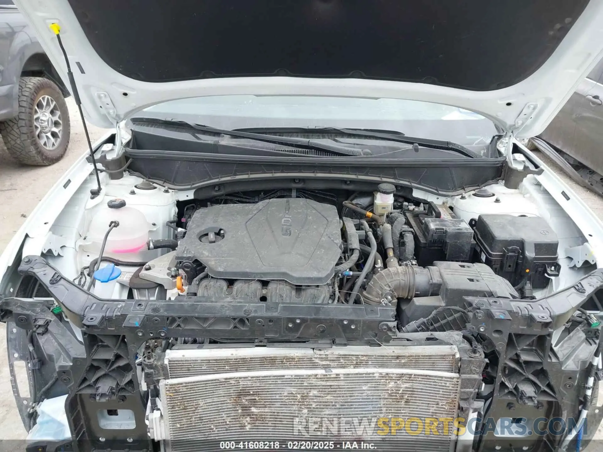 10 Photograph of a damaged car 5NMJB3DE1RH399729 HYUNDAI TUCSON 2024