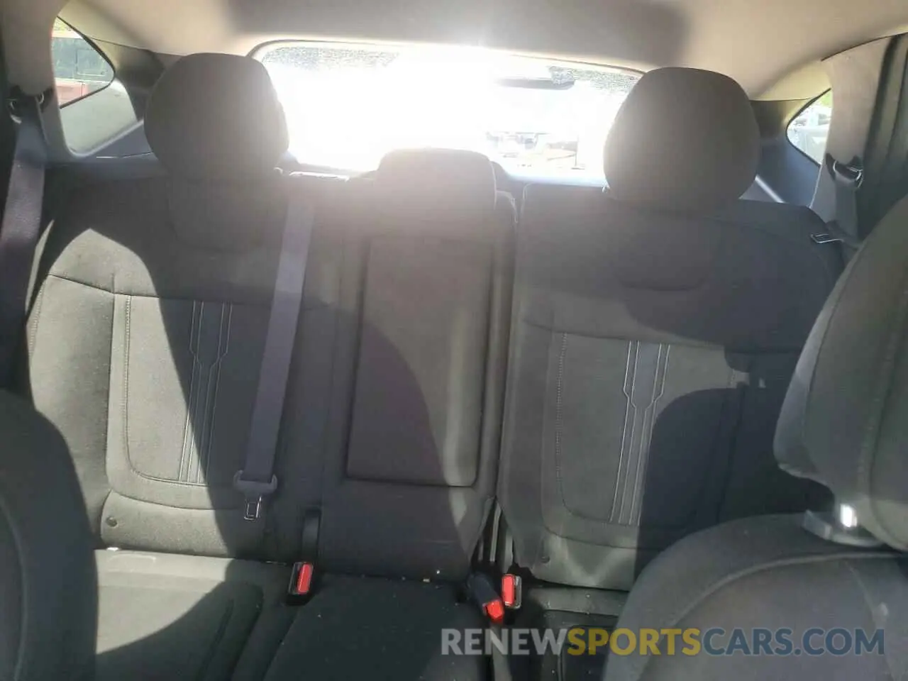 10 Photograph of a damaged car 5NMJB3DE2RH416151 HYUNDAI TUCSON 2024