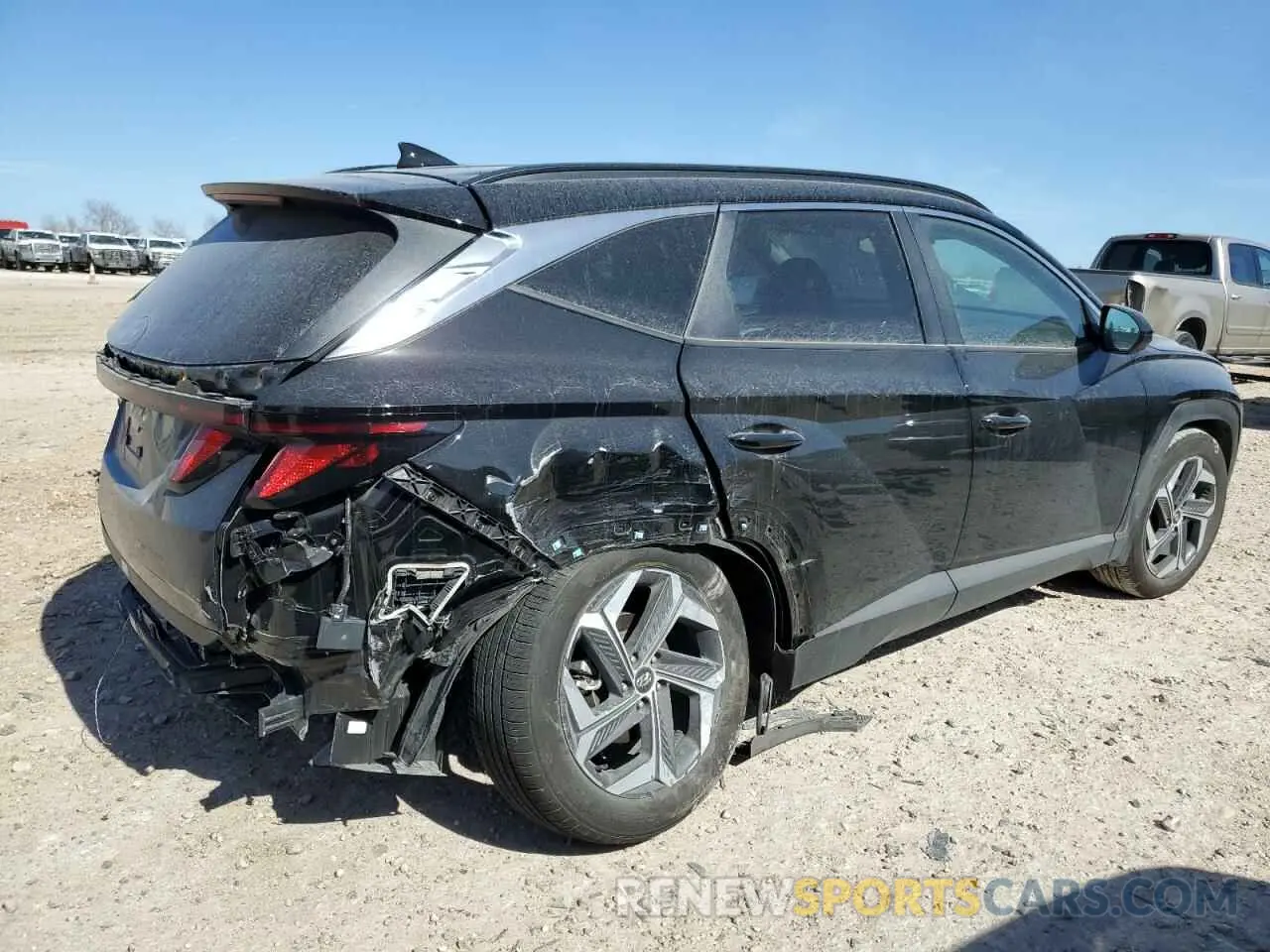 3 Photograph of a damaged car 5NMJB3DE2RH424217 HYUNDAI TUCSON 2024