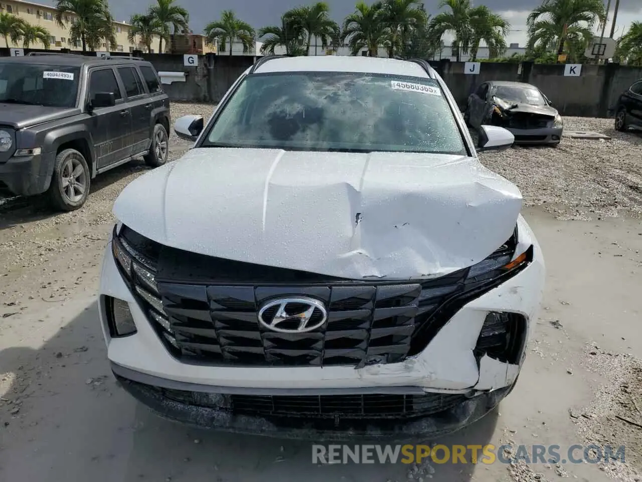 5 Photograph of a damaged car 5NMJB3DE2RH428476 HYUNDAI TUCSON 2024