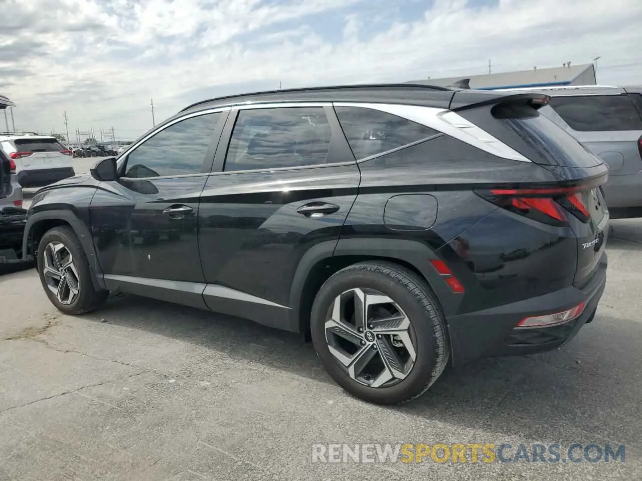 2 Photograph of a damaged car 5NMJB3DE3RH420967 HYUNDAI TUCSON 2024