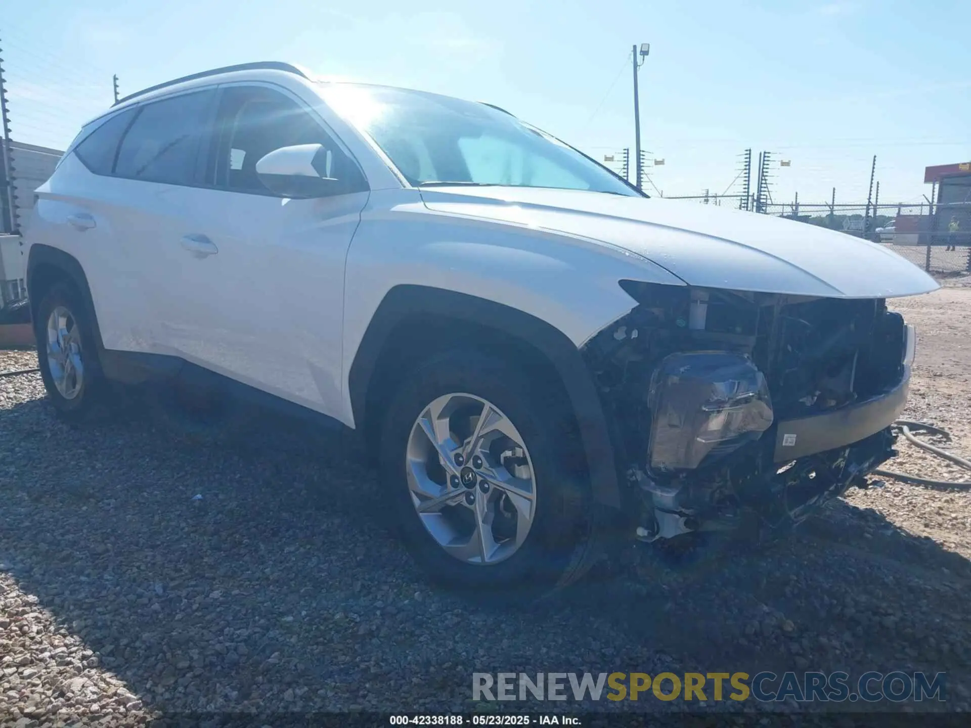 1 Photograph of a damaged car 5NMJB3DE3RH421665 HYUNDAI TUCSON 2024