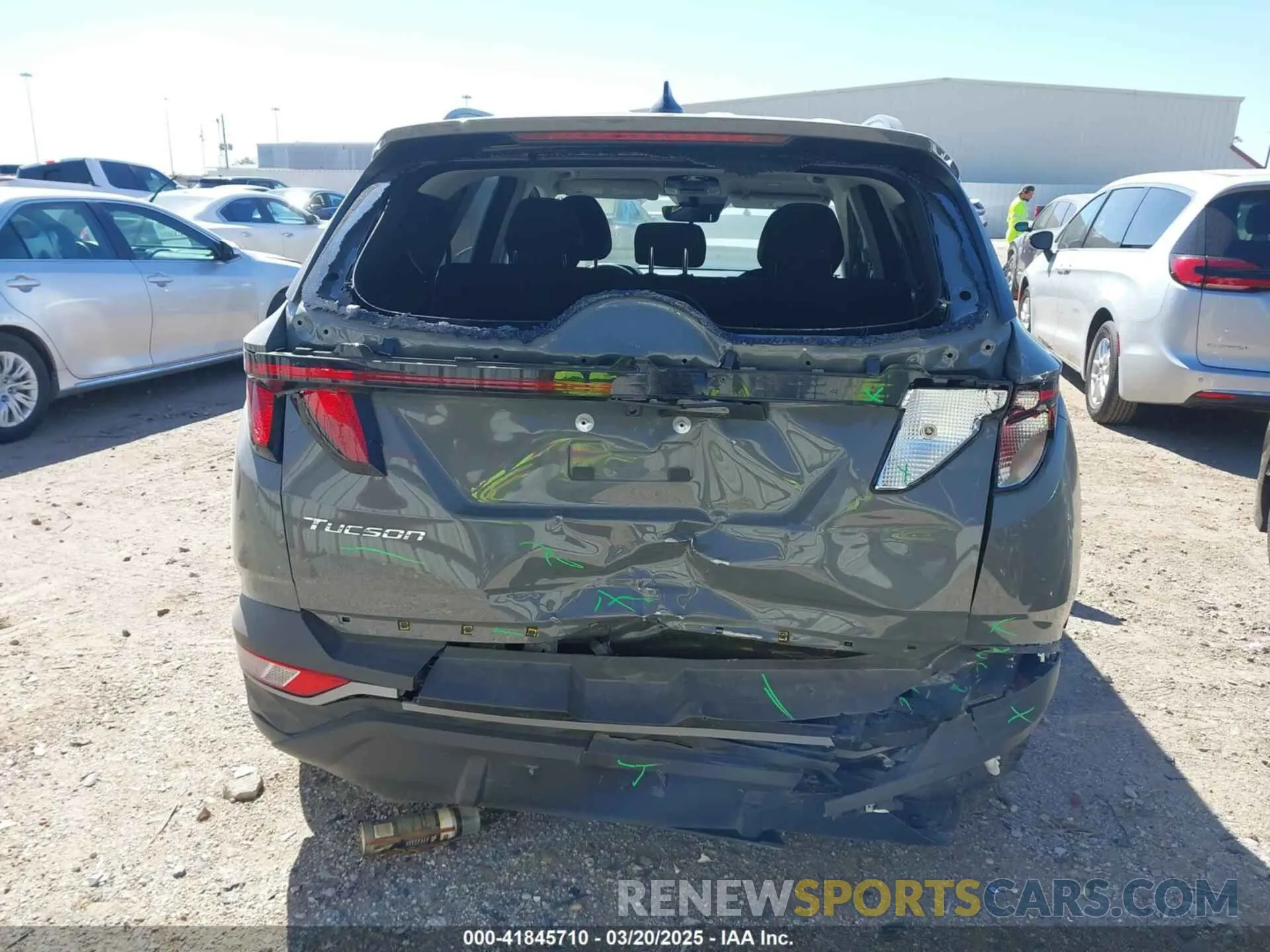 6 Photograph of a damaged car 5NMJB3DE4RH339654 HYUNDAI TUCSON 2024