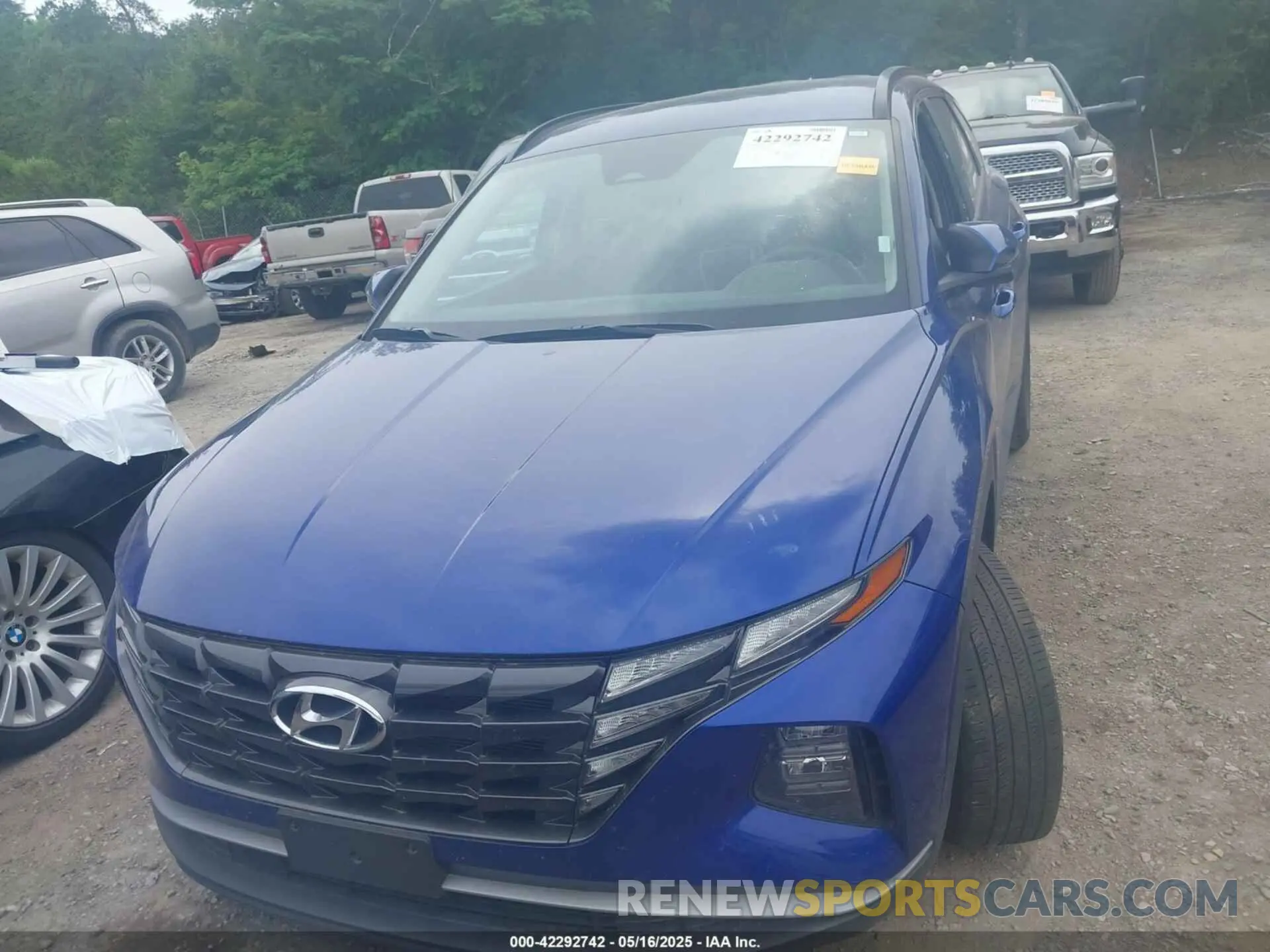 12 Photograph of a damaged car 5NMJB3DE4RH354378 HYUNDAI TUCSON 2024