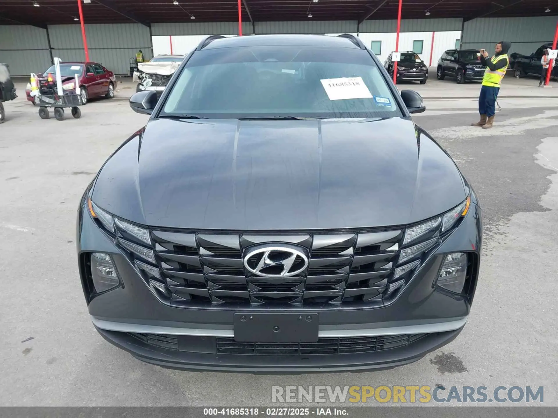 12 Photograph of a damaged car 5NMJB3DE6RH313878 HYUNDAI TUCSON 2024