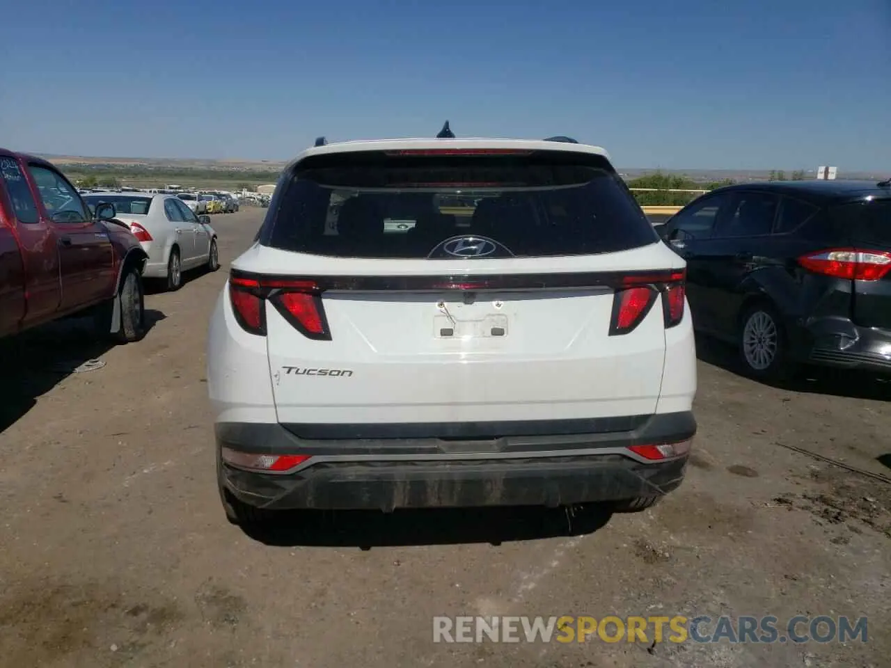 6 Photograph of a damaged car 5NMJB3DE6RH373630 HYUNDAI TUCSON 2024