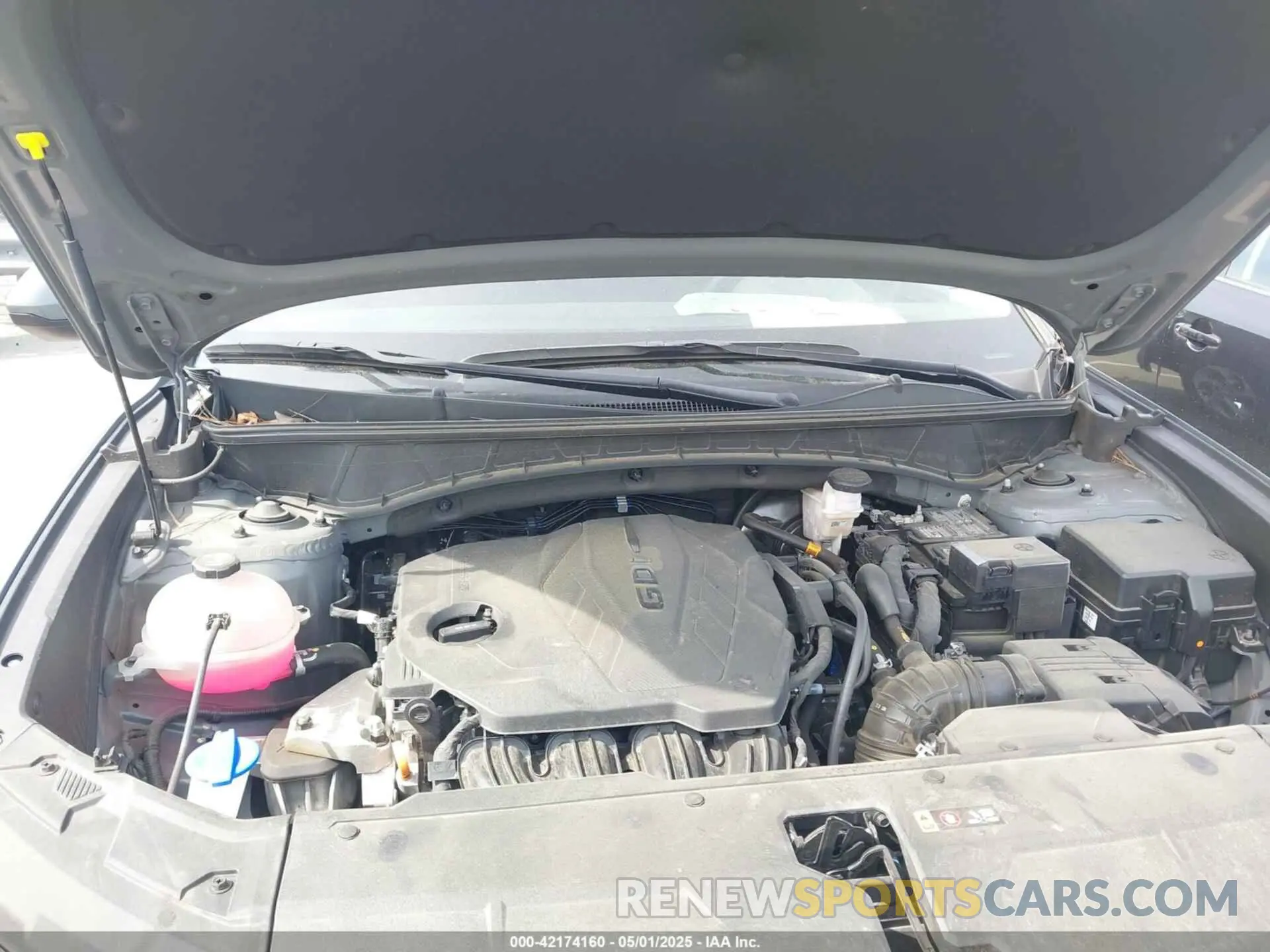 10 Photograph of a damaged car 5NMJB3DE6RH390623 HYUNDAI TUCSON 2024