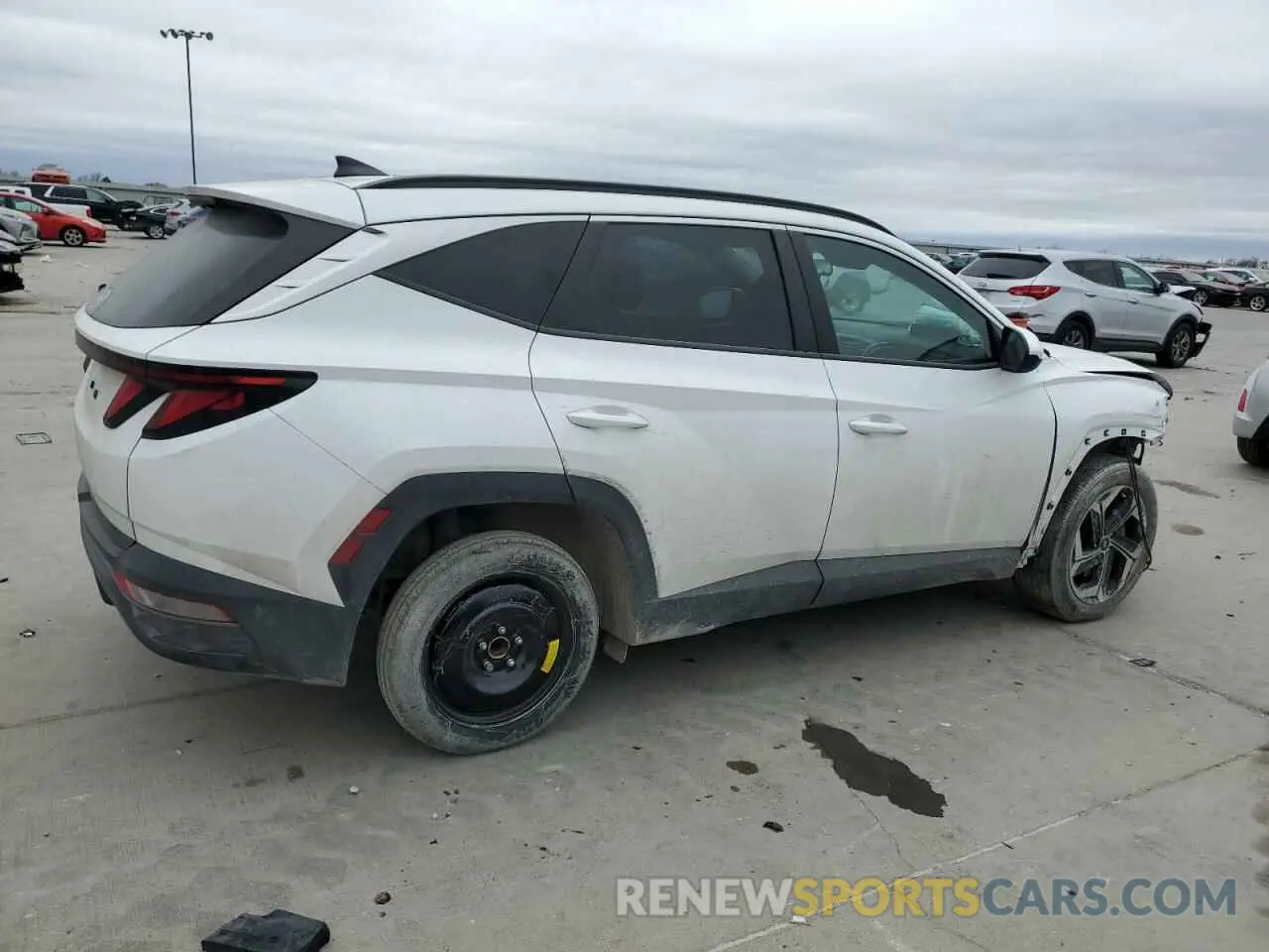 3 Photograph of a damaged car 5NMJB3DE6RH424401 HYUNDAI TUCSON 2024