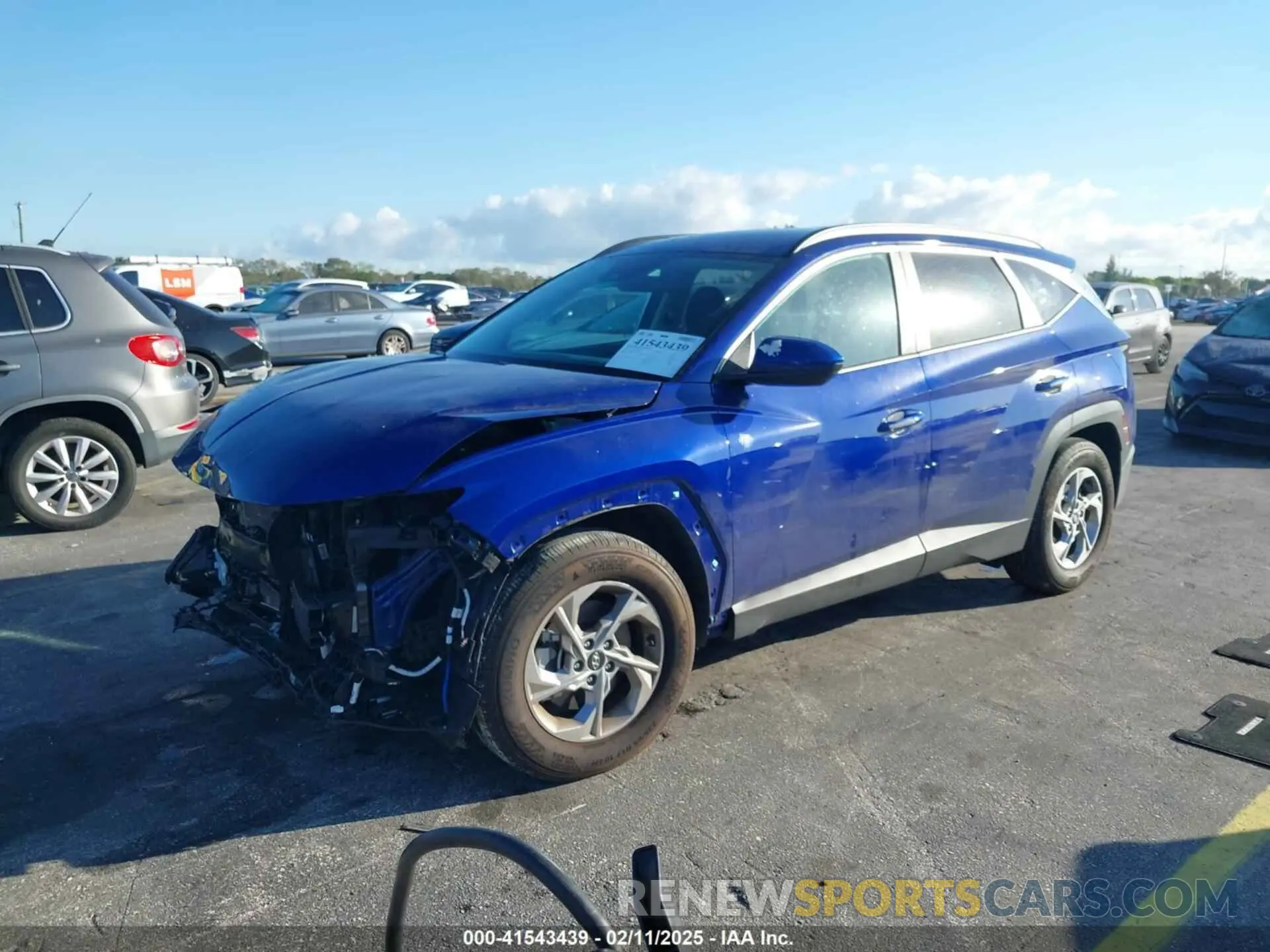 2 Photograph of a damaged car 5NMJB3DE7RH302534 HYUNDAI TUCSON 2024