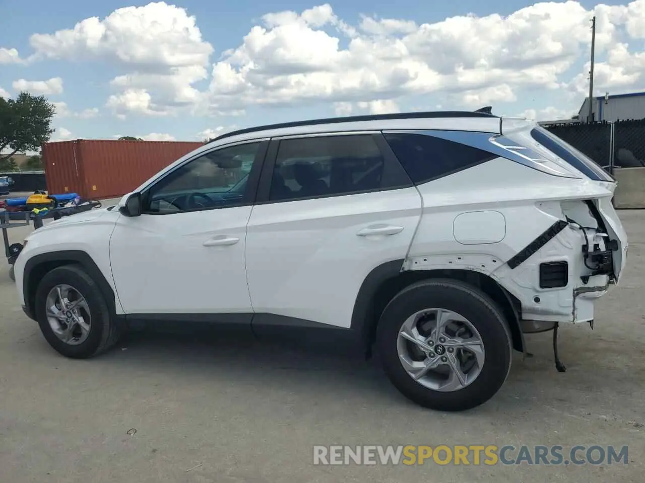 2 Photograph of a damaged car 5NMJB3DE7RH317809 HYUNDAI TUCSON 2024