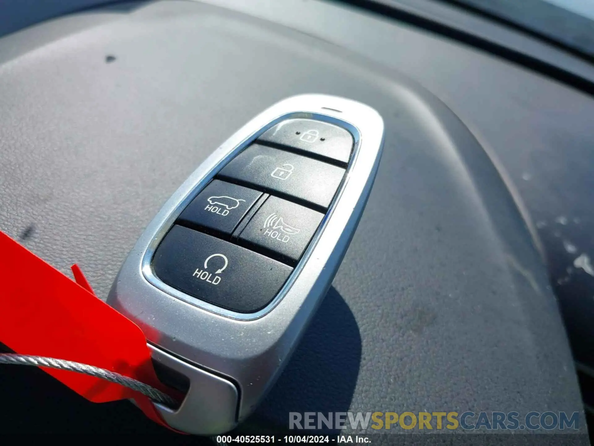 11 Photograph of a damaged car 5NMJB3DE7RH341947 HYUNDAI TUCSON 2024