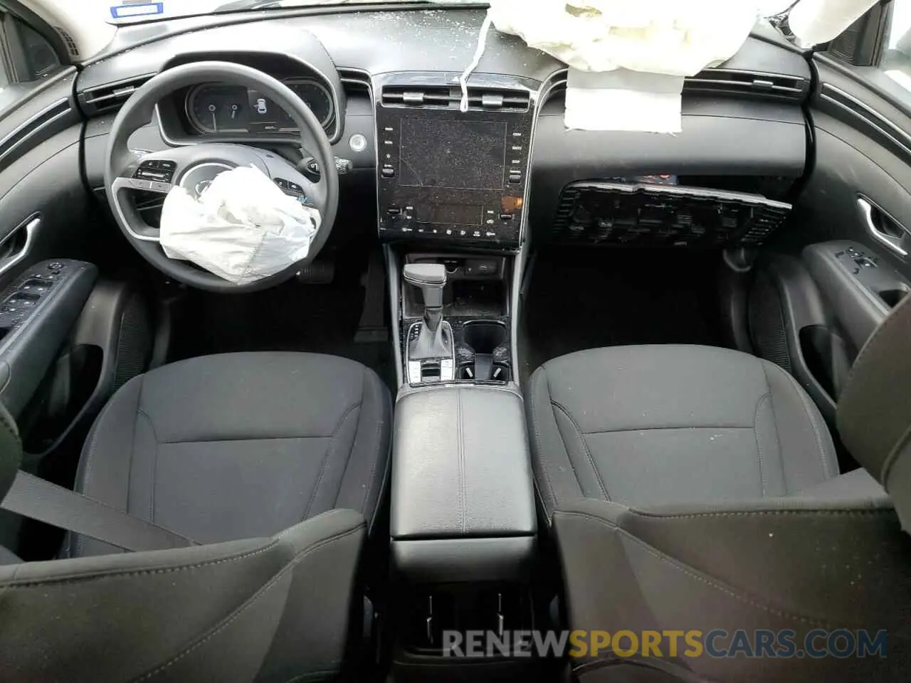 8 Photograph of a damaged car 5NMJB3DE8RH305359 HYUNDAI TUCSON 2024