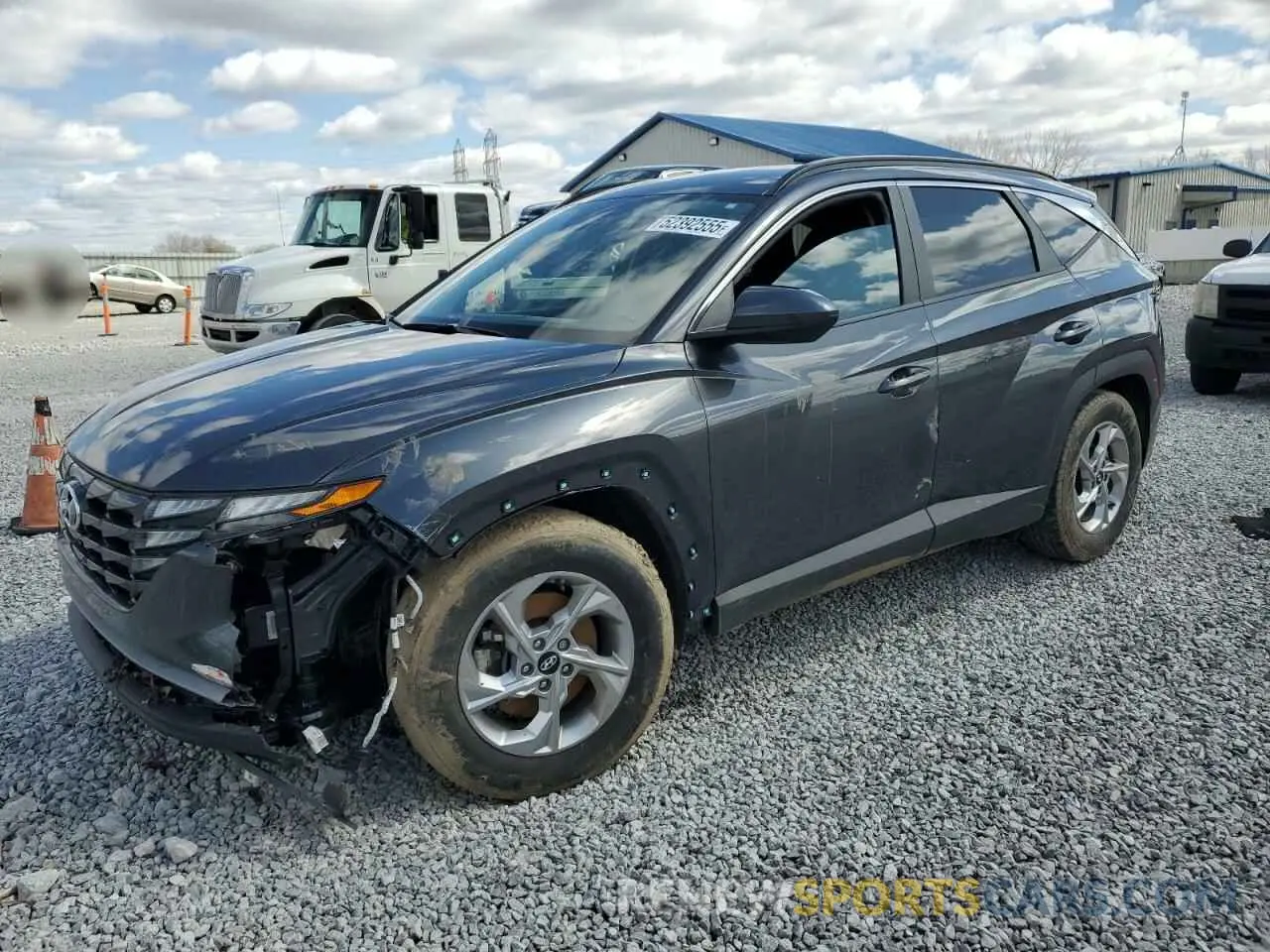 1 Photograph of a damaged car 5NMJB3DE8RH311520 HYUNDAI TUCSON 2024