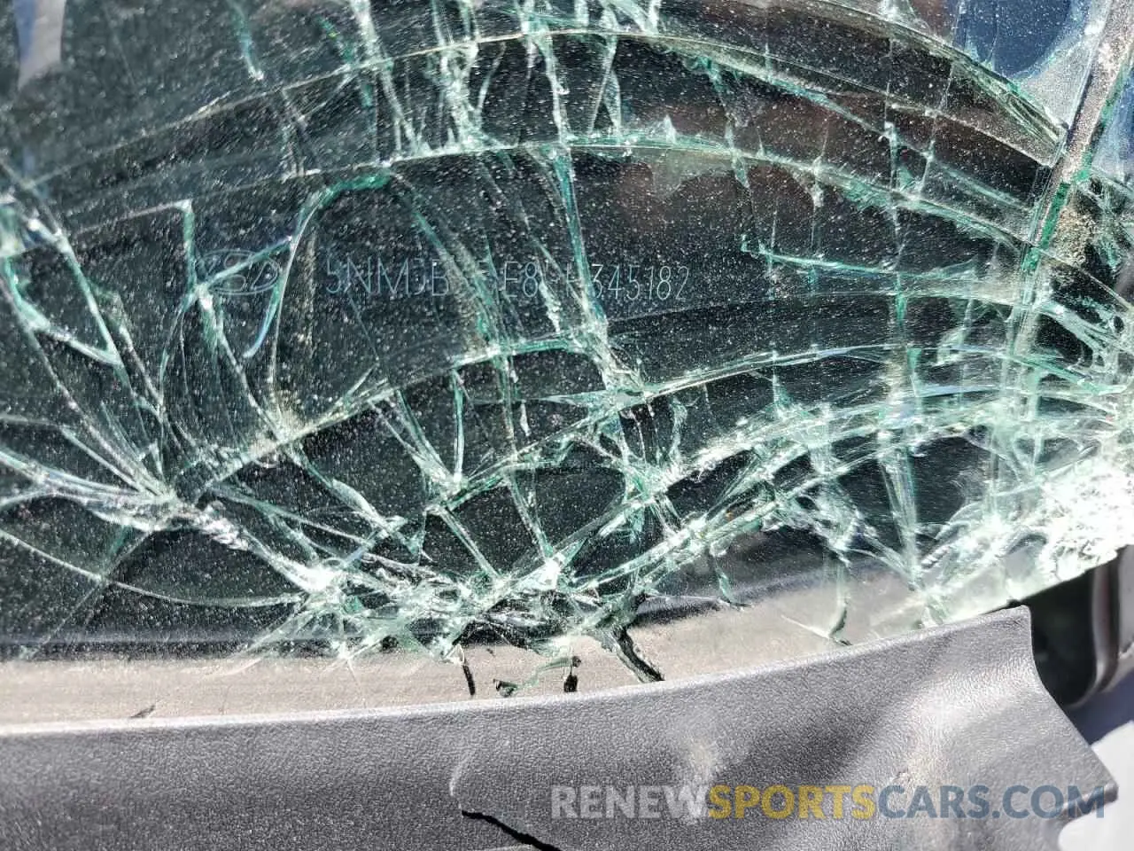 14 Photograph of a damaged car 5NMJB3DE8RH345182 HYUNDAI TUCSON 2024