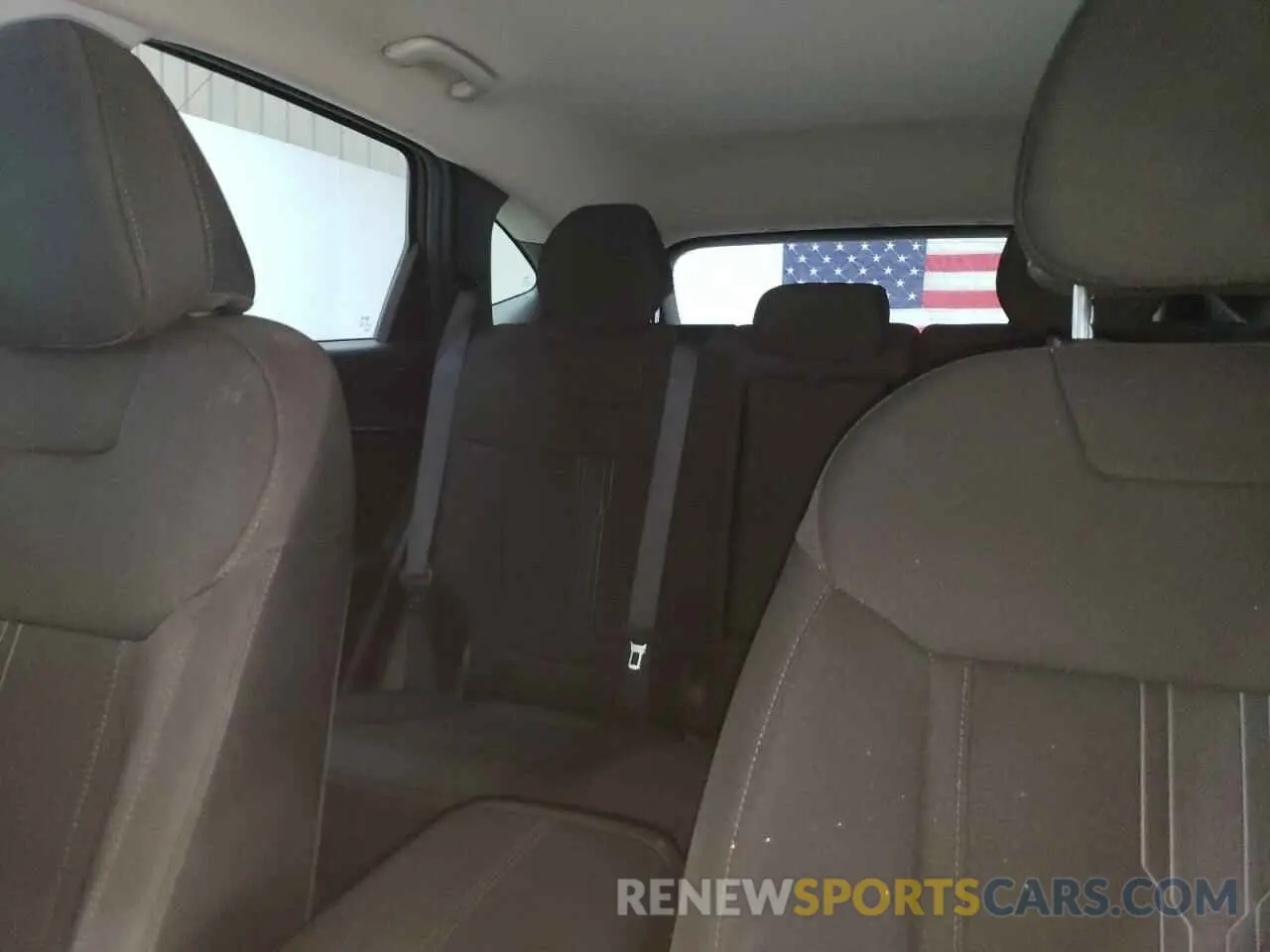 10 Photograph of a damaged car 5NMJB3DE8RH352097 HYUNDAI TUCSON 2024