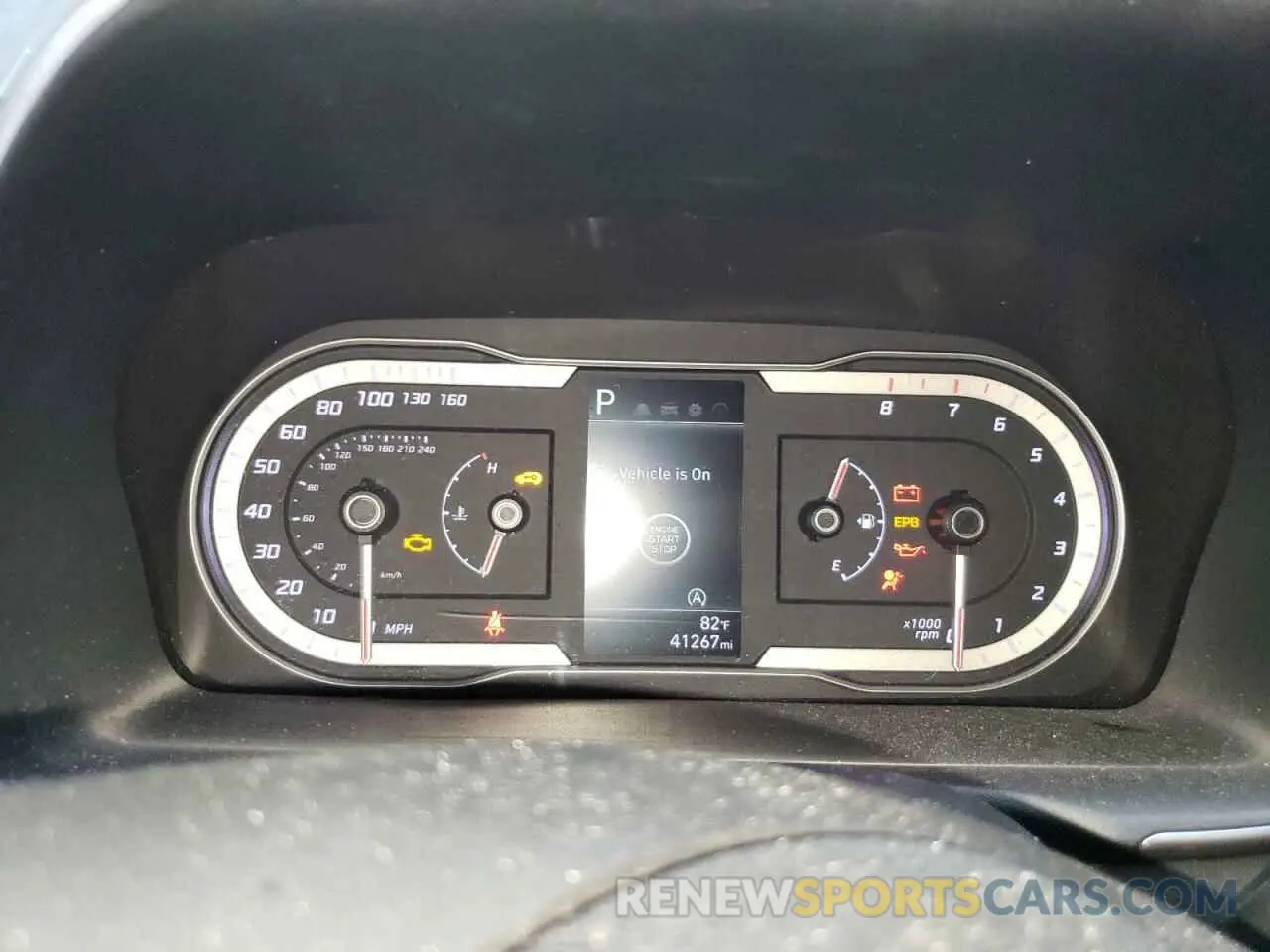 9 Photograph of a damaged car 5NMJB3DE8RH352097 HYUNDAI TUCSON 2024