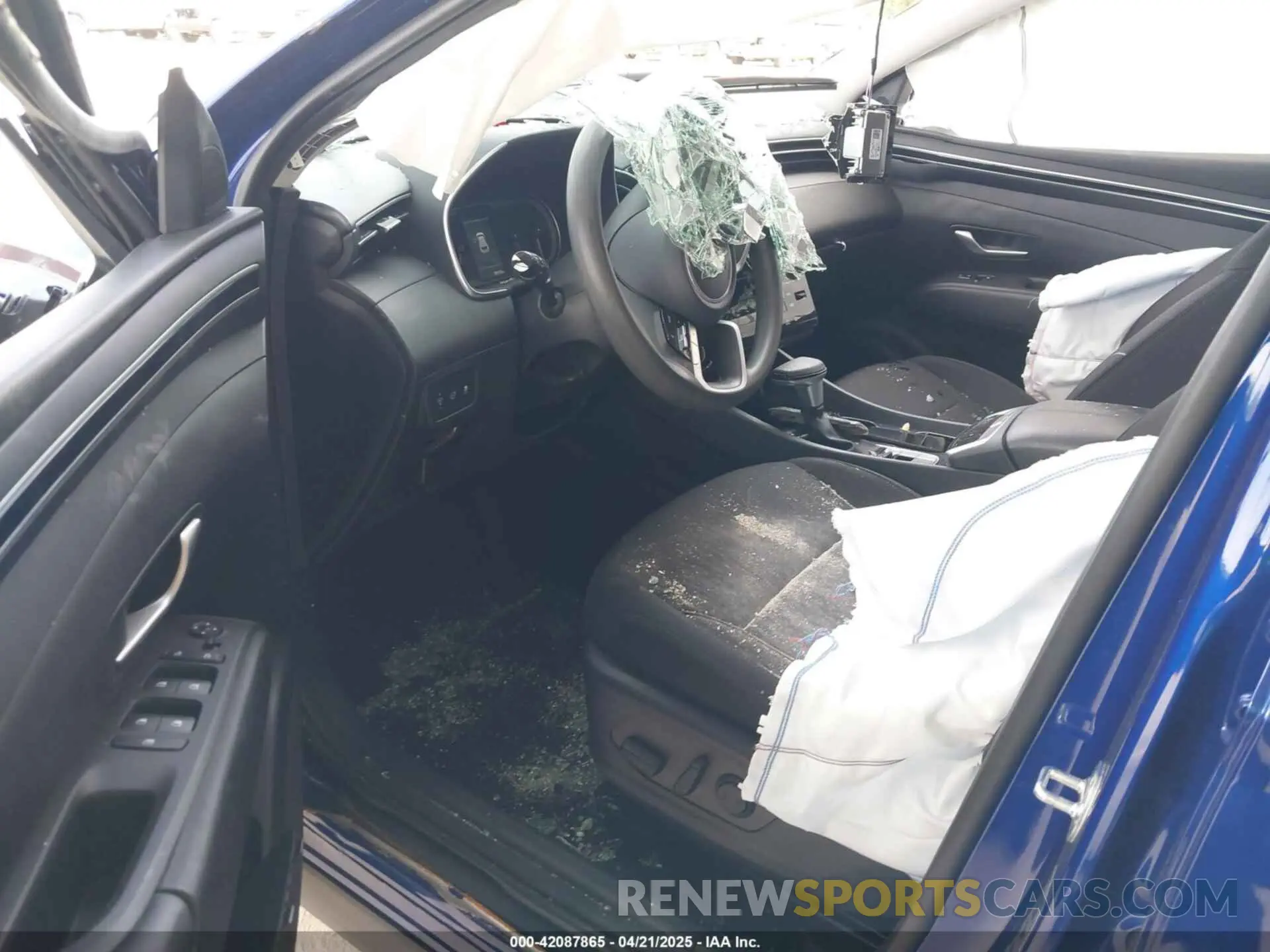 5 Photograph of a damaged car 5NMJB3DE8RH360331 HYUNDAI TUCSON 2024