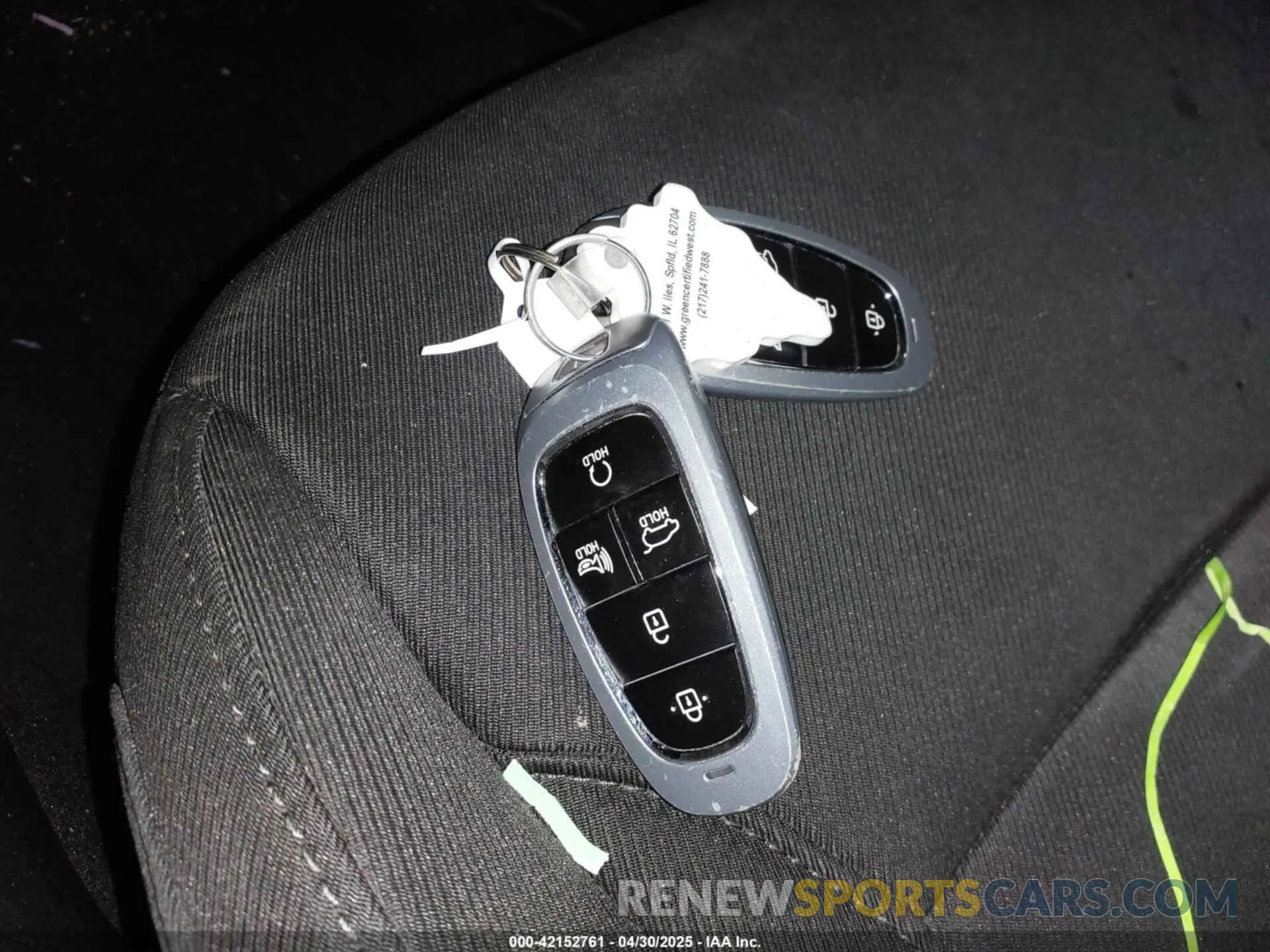11 Photograph of a damaged car 5NMJB3DE9RH295893 HYUNDAI TUCSON 2024