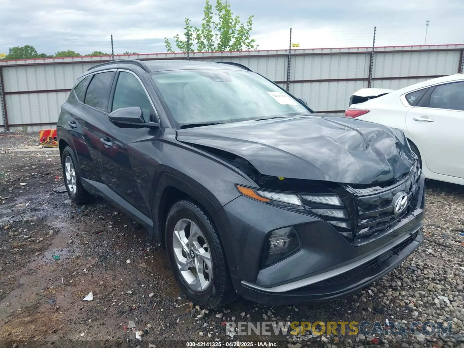 1 Photograph of a damaged car 5NMJB3DE9RH320419 HYUNDAI TUCSON 2024