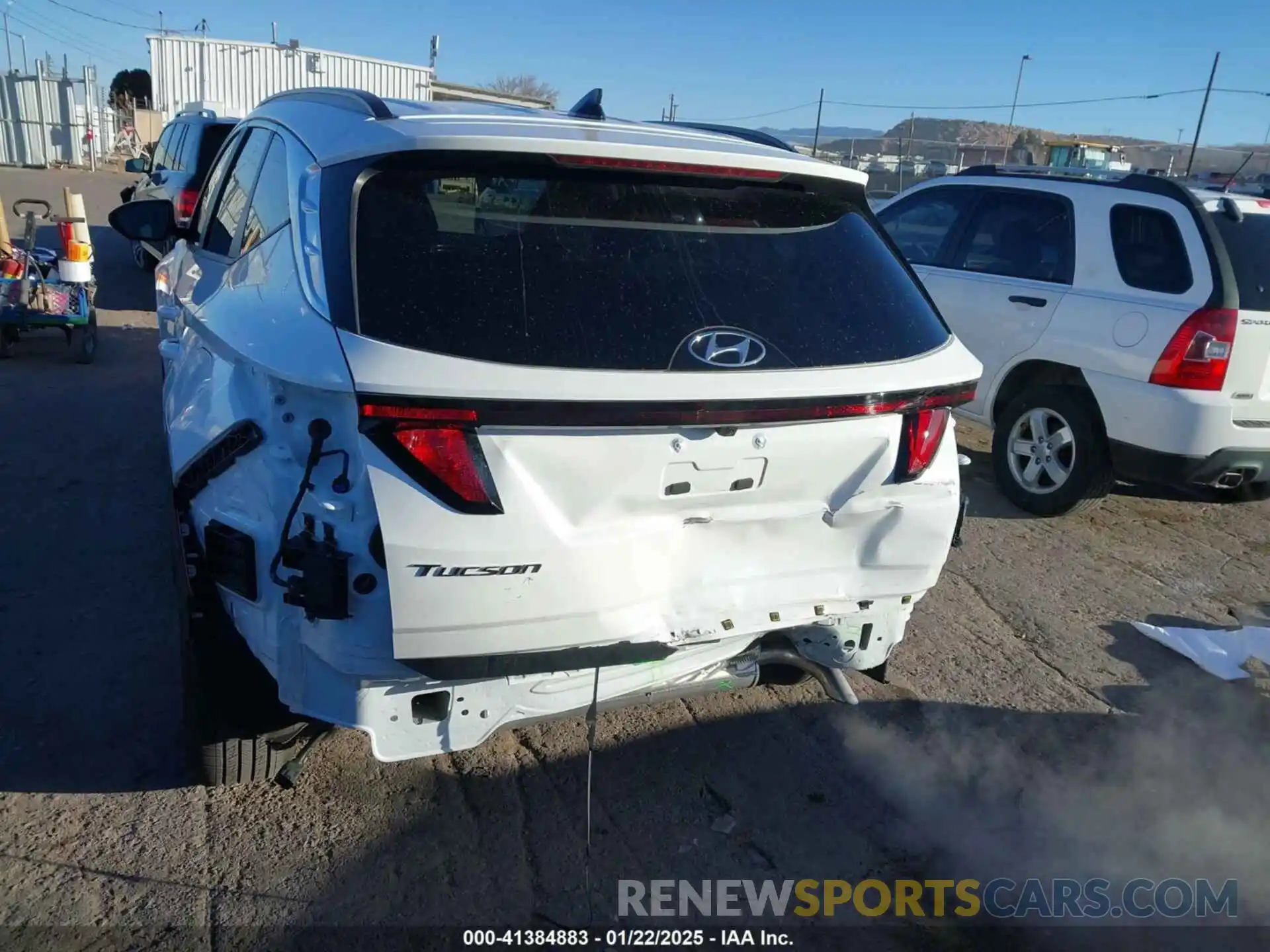 16 Photograph of a damaged car 5NMJB3DEXRH370813 HYUNDAI TUCSON 2024