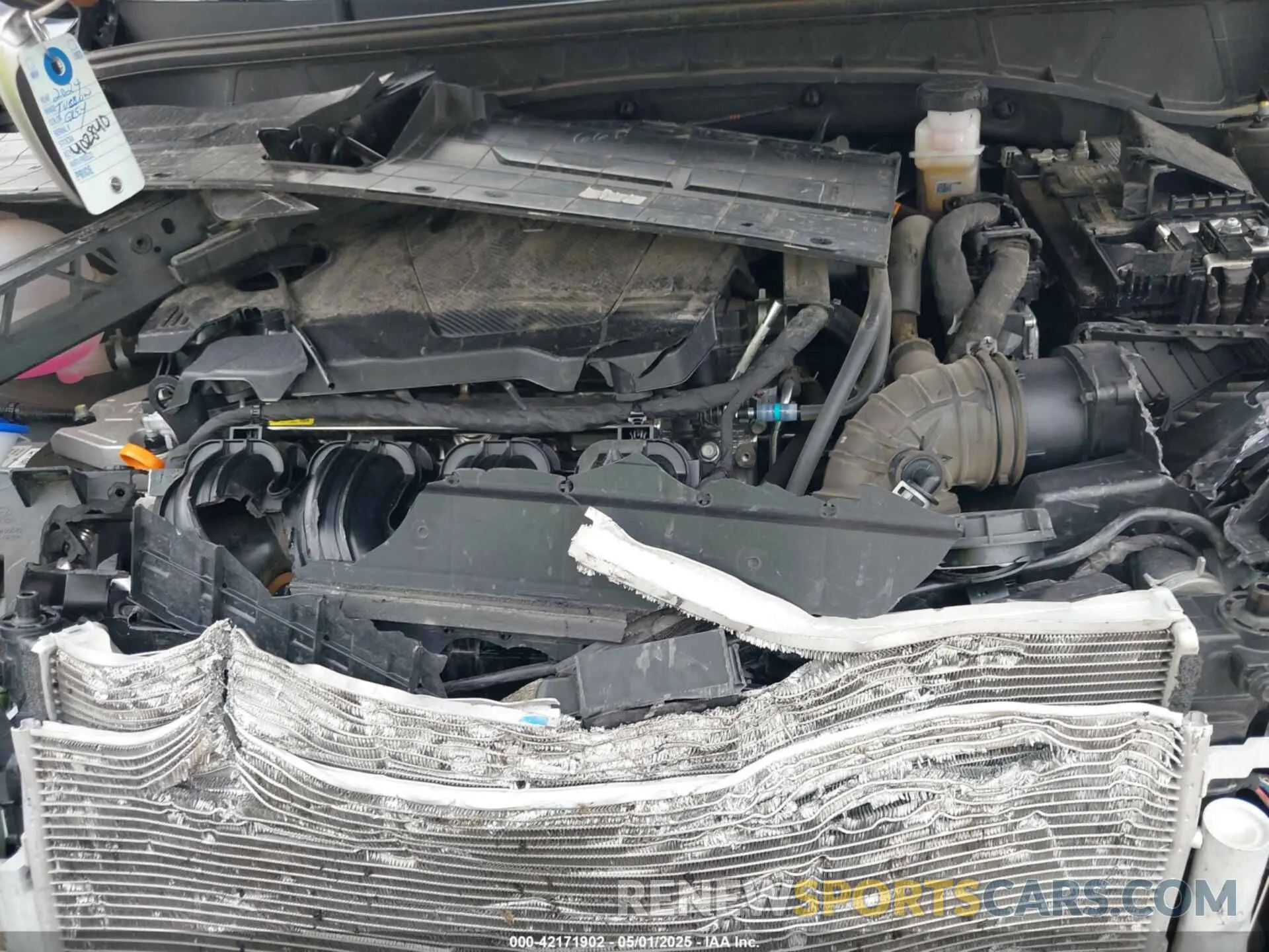 10 Photograph of a damaged car 5NMJB3DEXRH402840 HYUNDAI TUCSON 2024