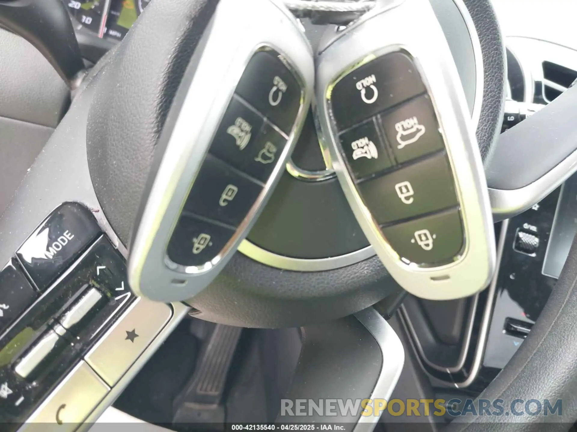 11 Photograph of a damaged car 5NMJBCDE0RH297158 HYUNDAI TUCSON 2024