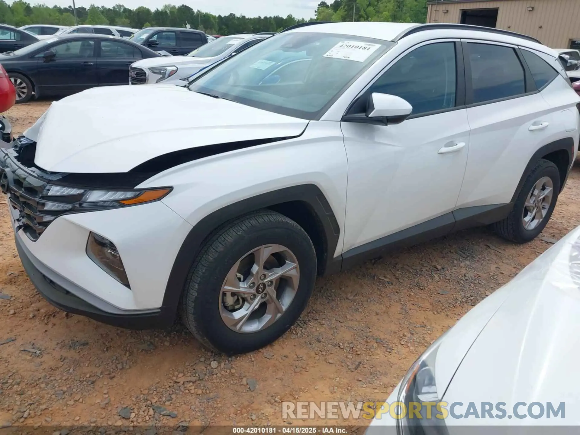 2 Photograph of a damaged car 5NMJBCDE0RH301466 HYUNDAI TUCSON 2024