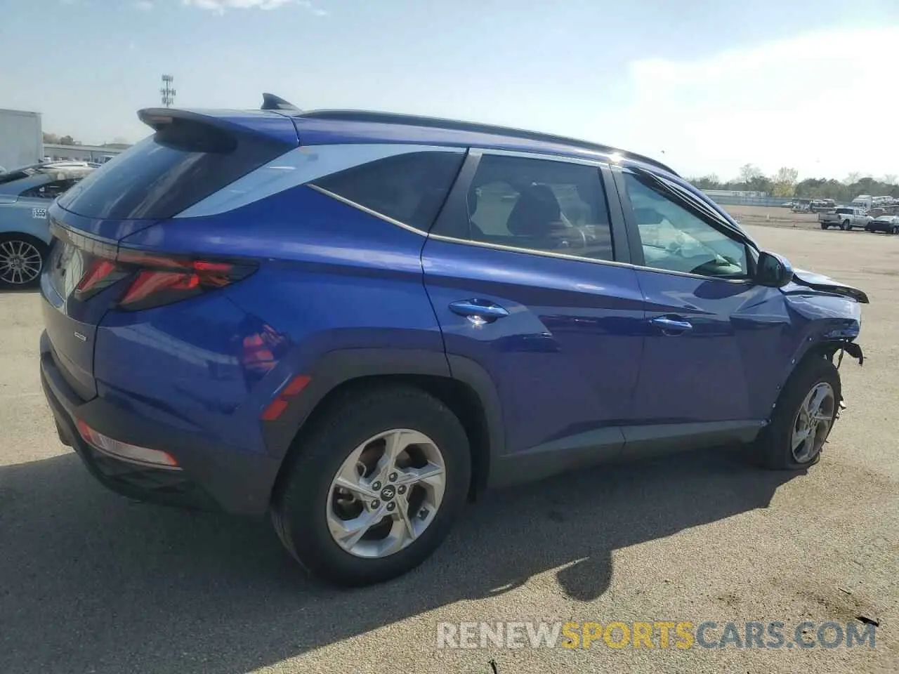 3 Photograph of a damaged car 5NMJBCDE0RH318493 HYUNDAI TUCSON 2024