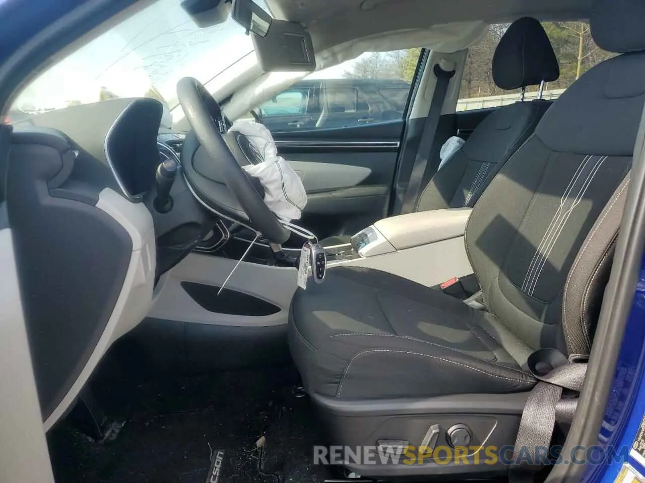 7 Photograph of a damaged car 5NMJBCDE0RH318493 HYUNDAI TUCSON 2024