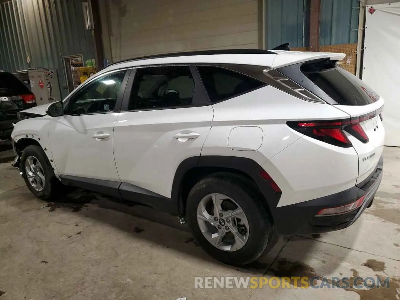 2 Photograph of a damaged car 5NMJBCDE0RH340140 HYUNDAI TUCSON 2024