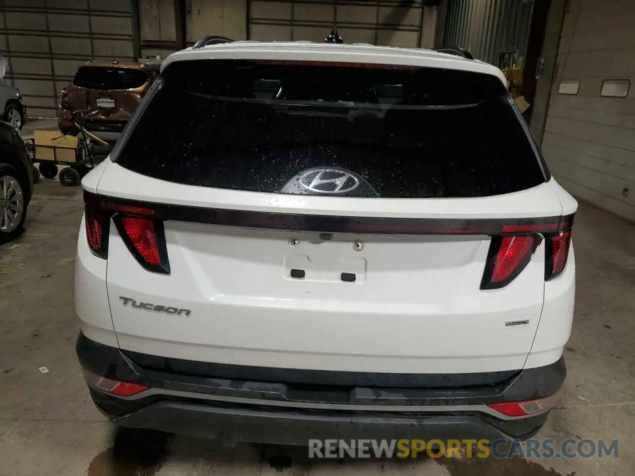 6 Photograph of a damaged car 5NMJBCDE0RH340140 HYUNDAI TUCSON 2024