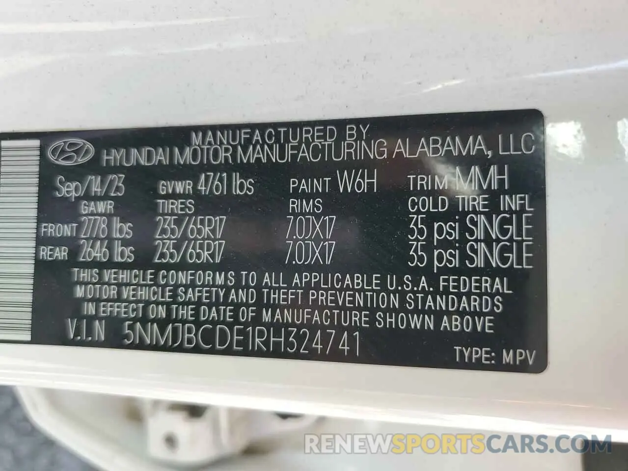 14 Photograph of a damaged car 5NMJBCDE1RH324741 HYUNDAI TUCSON 2024