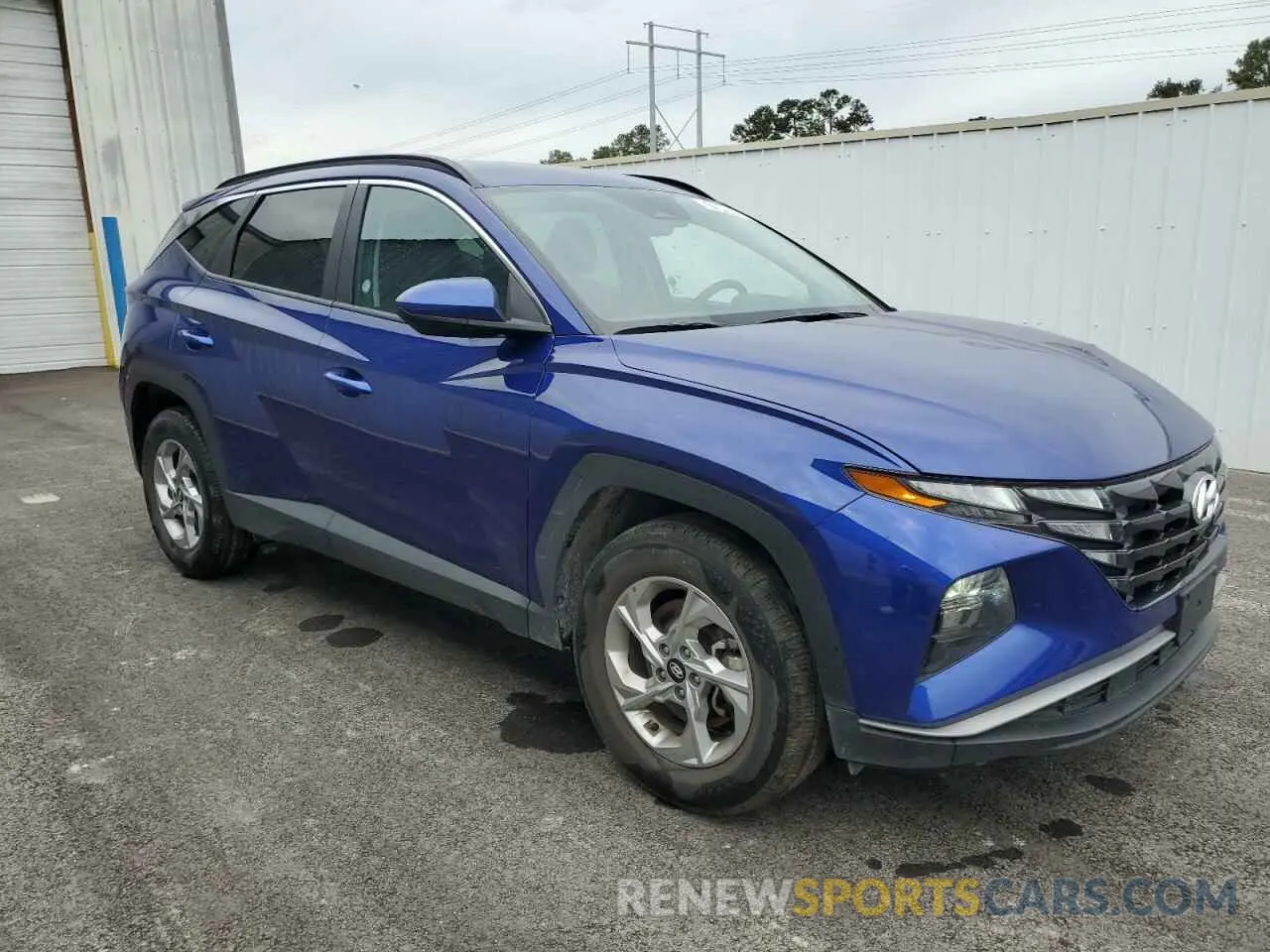4 Photograph of a damaged car 5NMJBCDE1RH349347 HYUNDAI TUCSON 2024