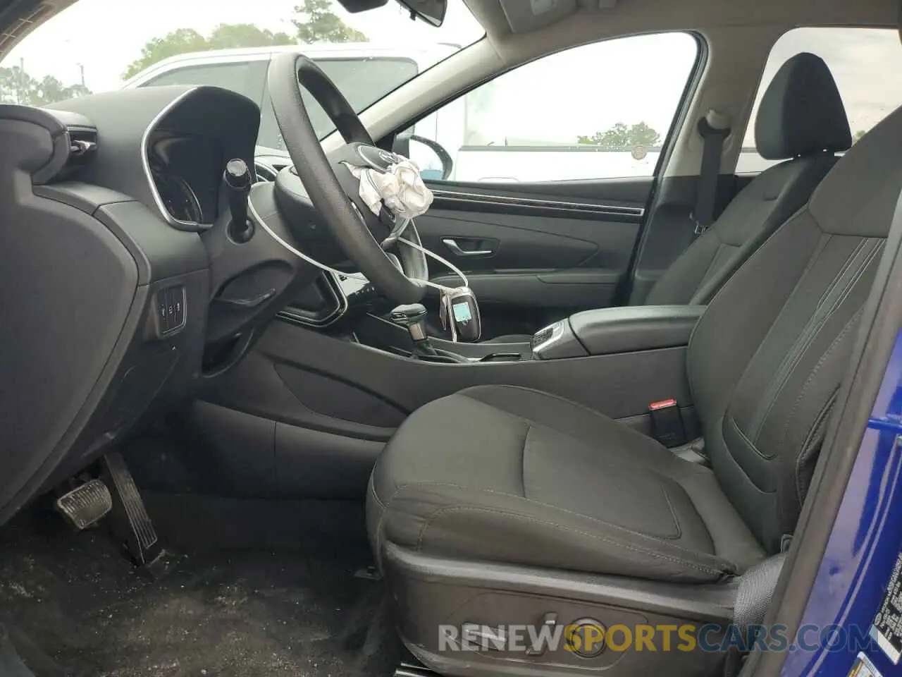 7 Photograph of a damaged car 5NMJBCDE1RH349347 HYUNDAI TUCSON 2024