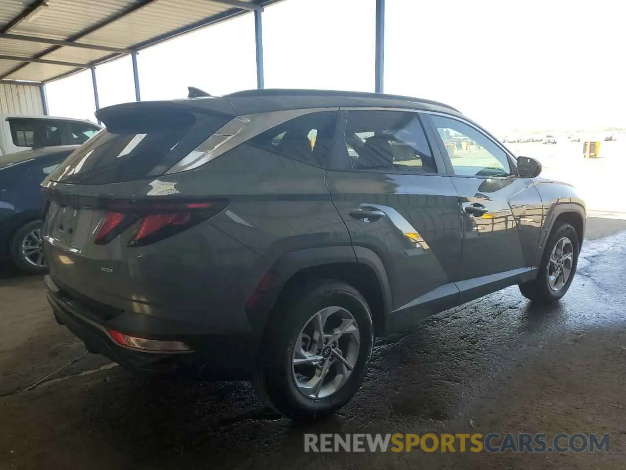 3 Photograph of a damaged car 5NMJBCDE1RH385877 HYUNDAI TUCSON 2024